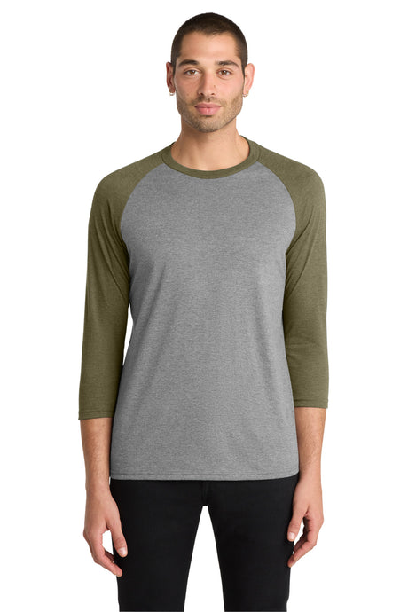 District Perfect Tri 3/4-Sleeve Raglan DM136